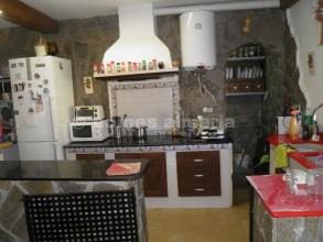 3 bedroom Finca/Country House for rent in Macael with pool garage - € 850 (Ref: 10153293)