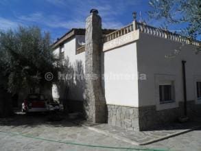 3 soveværelse Finca/Landehus til leje i Macael med swimmingpool garage - € 850 (Ref: 10153293)