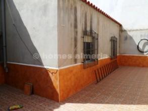 3 soveværelse Byhus til salg i Albox - € 131.000 (Ref: 1737266)