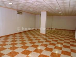 Omakotitalo vuokrattavana paikassa Albox - 300 € (Ref: 1850851)