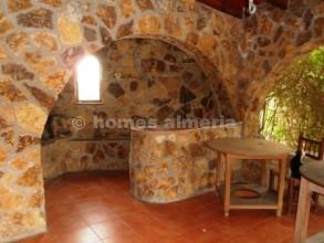 5 bedroom Finca/Country House for sale in Albox - € 159,000 (Ref: 2140908)