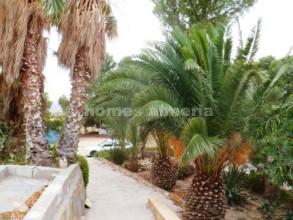 5 bedroom Finca/Country House for sale in Albox - € 159,000 (Ref: 2140908)