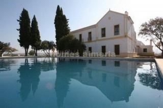 20 quarto Quinta/Casa Rural para venda em Granada cidade com piscina - 1 999 999 € (Ref: 2182154)