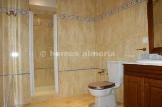 20 soveværelse Finca/Landehus til salg i Granada by med swimmingpool - € 1.999.999 (Ref: 2182154)