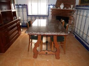 4 soveværelse Finca/Landehus til salg i Arboleas - € 70.000 (Ref: 2589115)