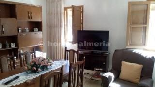 4 soveværelse Finca/Landehus til salg i Zurgena - € 70.000 (Ref: 3631392)