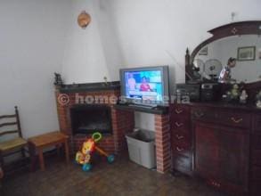 3 soveværelse Finca/Landehus til salg i Urrácal - € 75.000 (Ref: 5413684)