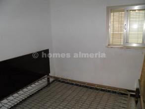 6 soveværelse Finca/Landehus til salg i Cantoria - € 85.000 (Ref: 5898455)