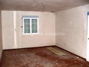 4 slaapkamer Villa te koop in Vélez-Blanco - € 160.000 (Ref: 756013)