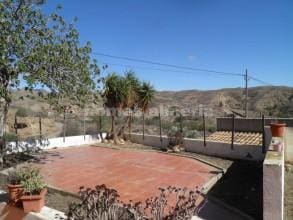 Finca/Casa Rural de 5 habitaciones en Albox en venta - 99.000 € (Ref: 8605291)