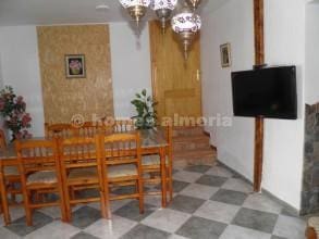 2 makuuhuone Maalaistalo vuokrattavana paikassa Oria - 420 € (Ref: 8812139)