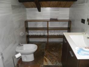 Chalet de 3 habitaciones en Purchena en alquiler con piscina - 1.200 € (Ref: 9741468)