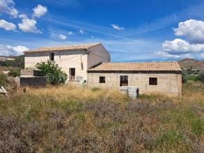 Finca/Casa Rural de 8 habitaciones en Almanzora, Cantoria en venta - 119.950 € (Ref: 9755273)