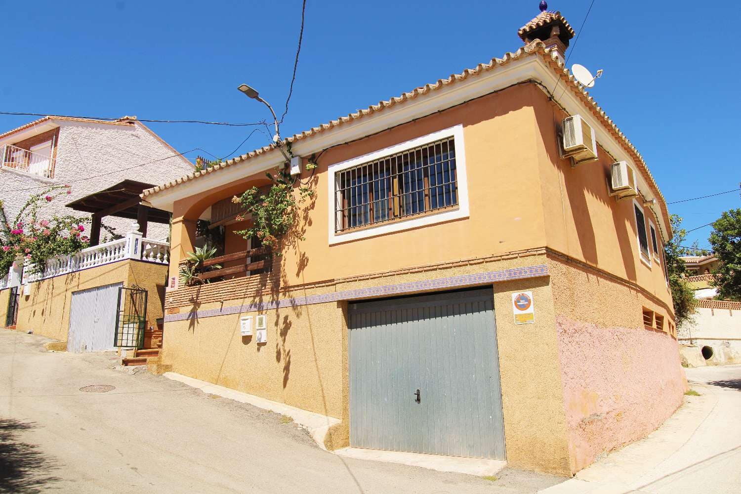 3 makuuhuone Huoneisto vuokrattavana paikassa Malaga kaupunki - 1 200 € (Ref: 10040310)