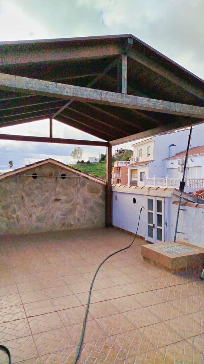 3 makuuhuone Huoneisto vuokrattavana paikassa Malaga kaupunki - 1 200 € (Ref: 10040310)