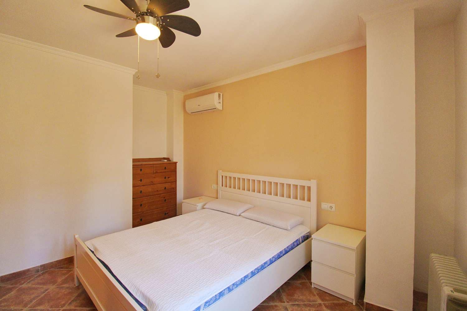 3 makuuhuone Huoneisto vuokrattavana paikassa Malaga kaupunki - 1 200 € (Ref: 10040310)