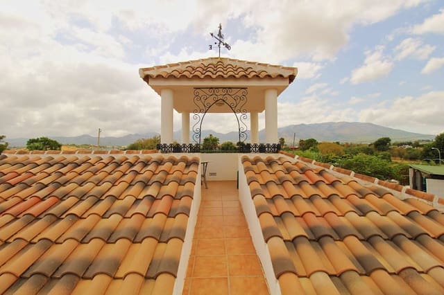 Finca/Casa Rural de 3 habitaciones en Alhaurín de la Torre en venta con garaje - 450.000 € (Ref: 10044424)