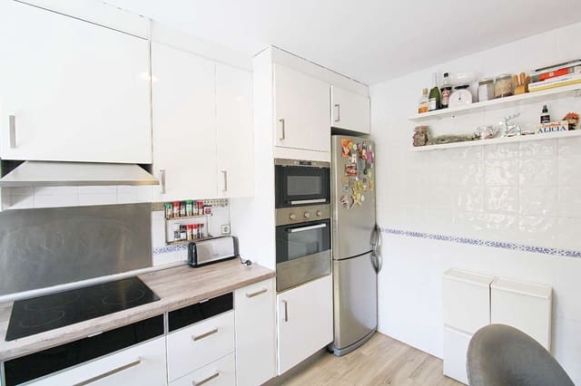 3 soveværelse Semi-Rækkehus til leje i Alhaurín de la Torre med swimmingpool - € 1.600 (Ref: 10048698)