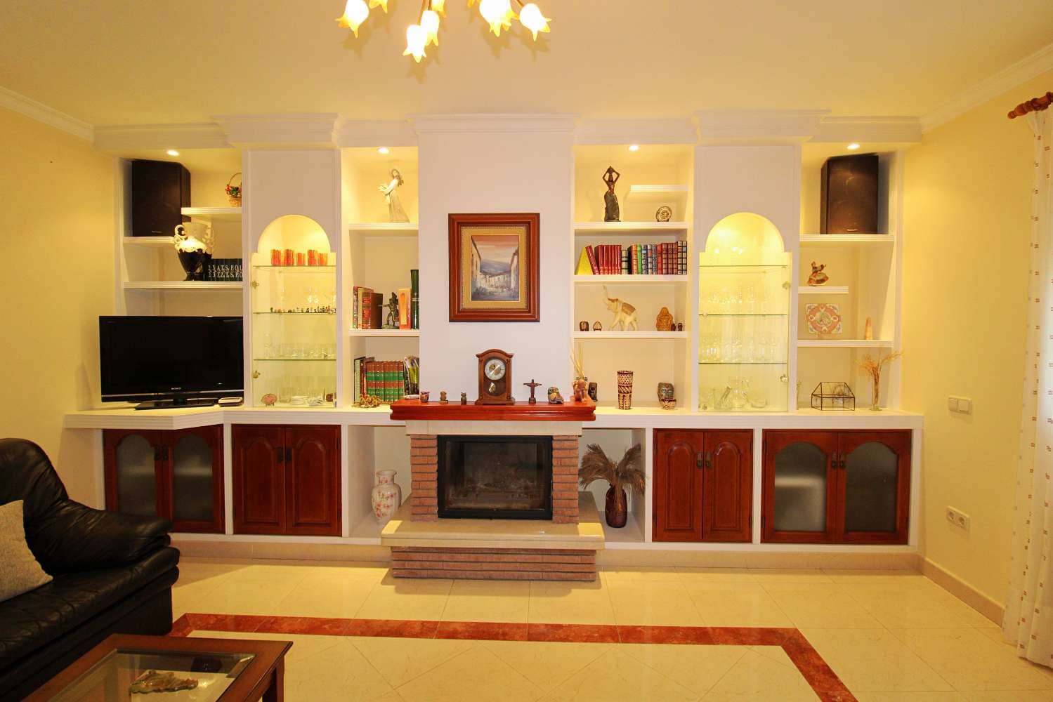 4 quarto Moradia para venda em Alhaurin de la Torre com garagem - 895 000 € (Ref: 10061232)