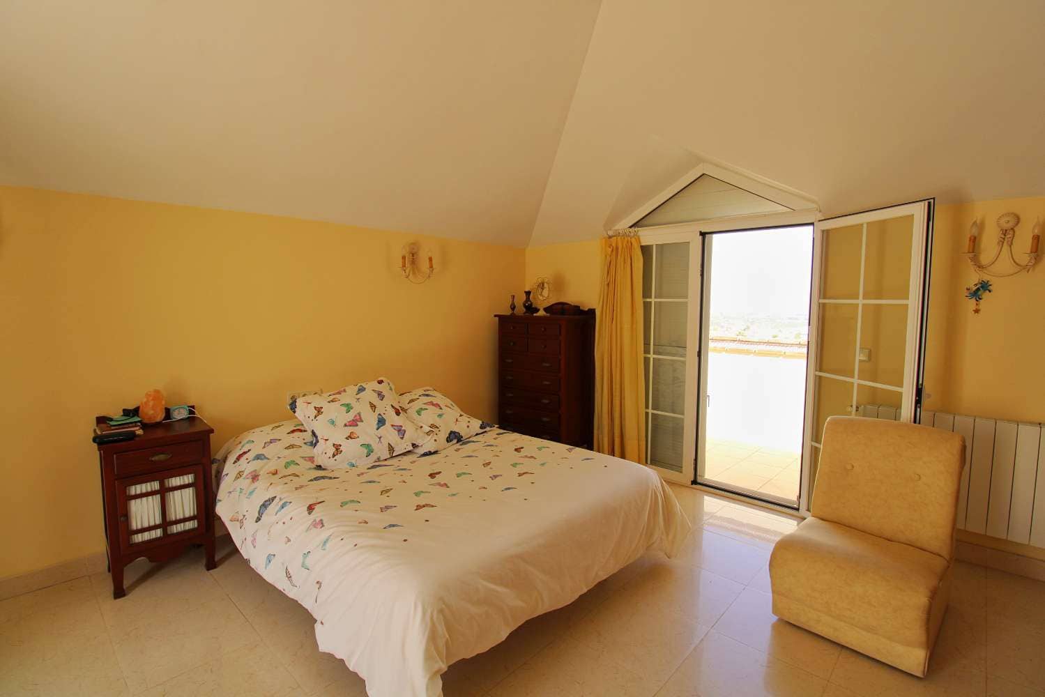 4 quarto Moradia para venda em Alhaurin de la Torre com garagem - 895 000 € (Ref: 10061232)
