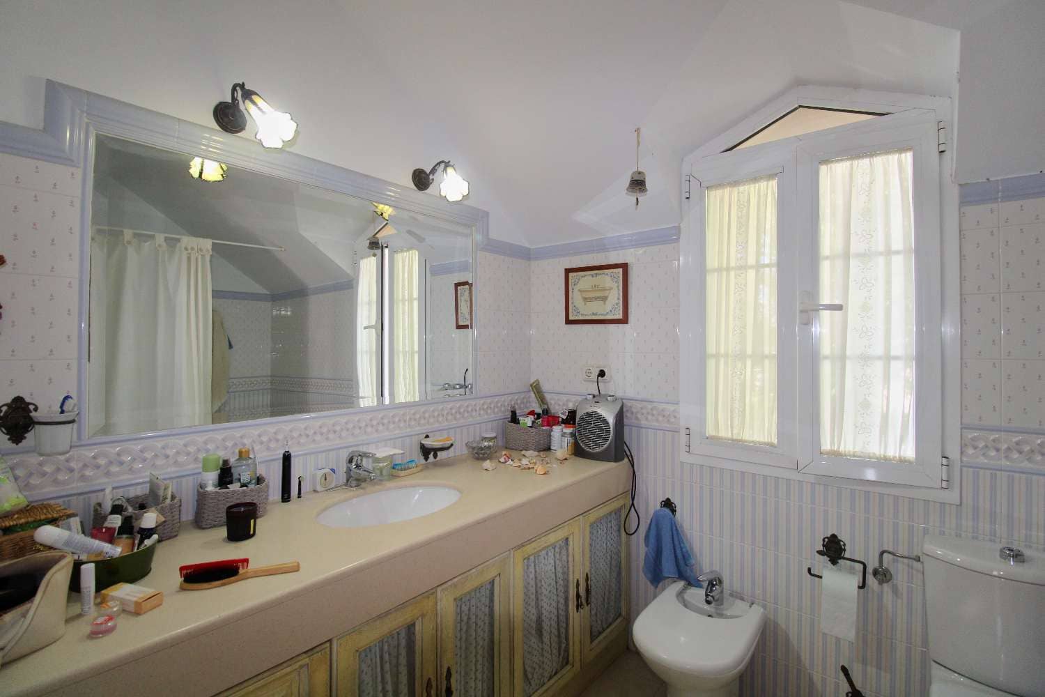 4 quarto Moradia para venda em Alhaurin de la Torre com garagem - 895 000 € (Ref: 10061232)
