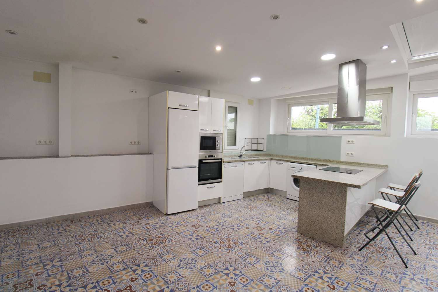 3 quarto Bungalow para arrendar em Alhaurin de la Torre com piscina - 1 500 € (Ref: 10113532)