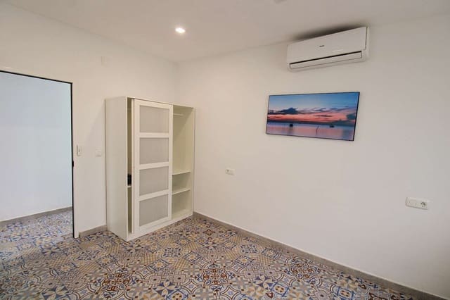 3 quarto Bungalow para arrendar em Alhaurín de la Torre com piscina - 1 500 € (Ref: 10113532)