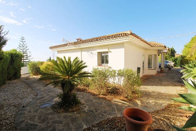 3 soverom Villa til salgs i Mijas med svømmebasseng garasje - € 900 000 (Ref: 10118709)