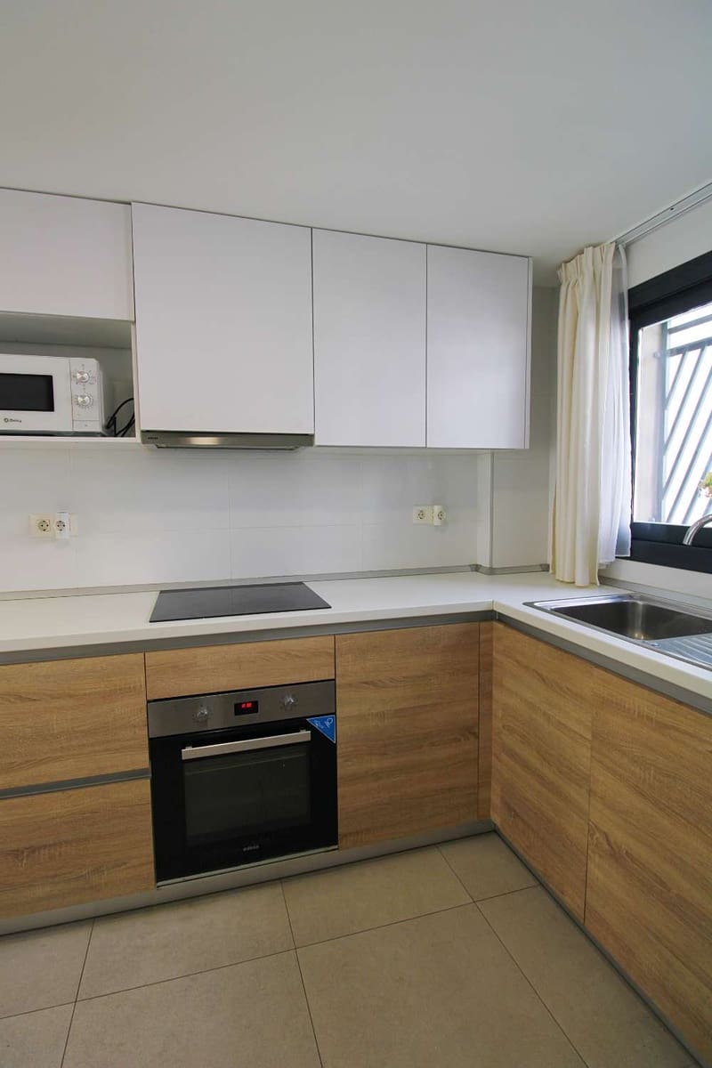 3 bedroom Terraced Villa for rent in Alhaurin de la Torre with pool - € 1,995 (Ref: 10148277)