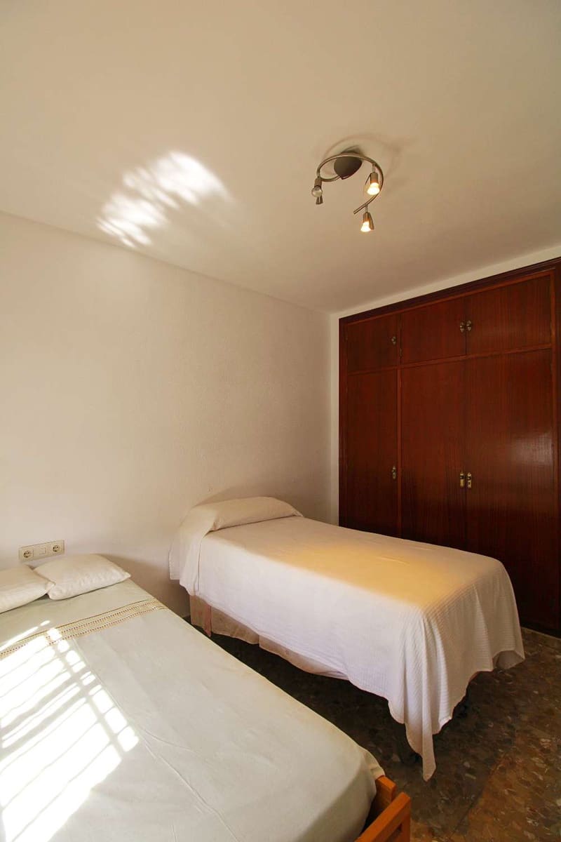5 Zimmer Villa zu vermieten in Alhaurin de la Torre mit Pool Garage - 2.500 € (Ref: 10148278)