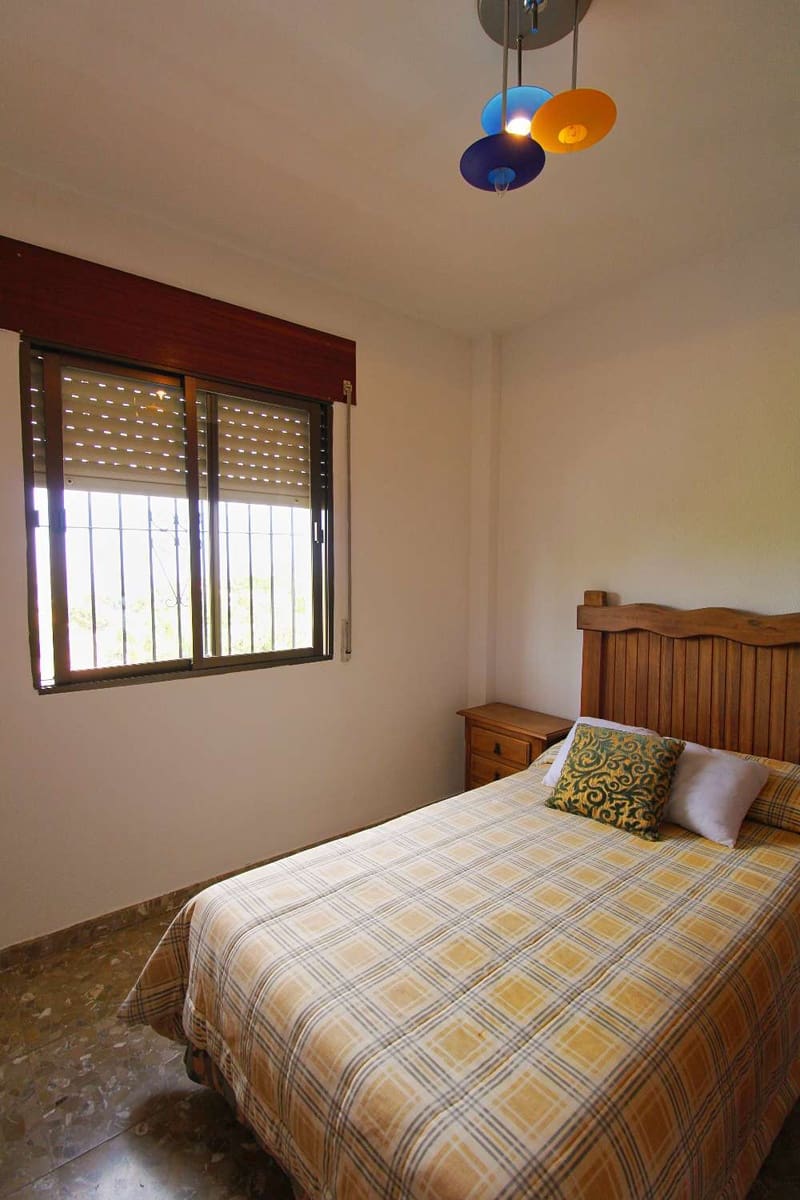 5 Zimmer Villa zu vermieten in Alhaurin de la Torre mit Pool Garage - 2.500 € (Ref: 10148278)