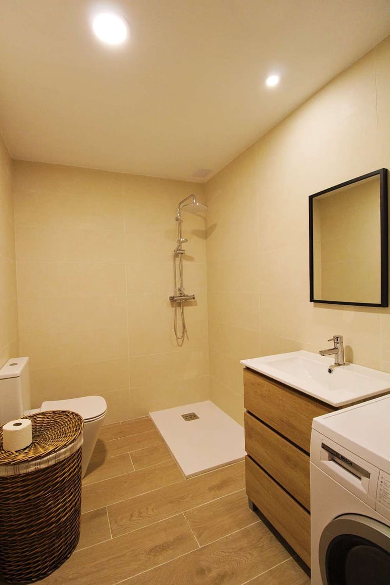 5 Zimmer Villa zu vermieten in Alhaurin de la Torre mit Pool Garage - 2.500 € (Ref: 10148278)