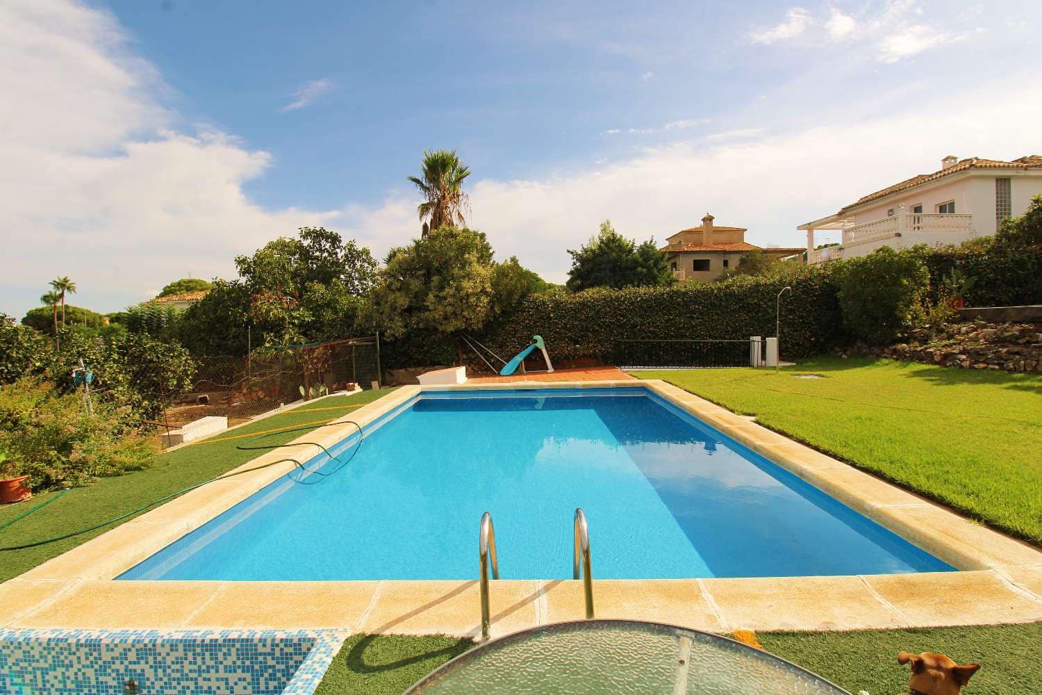 5 Zimmer Villa zu vermieten in Alhaurin de la Torre mit Pool Garage - 2.500 € (Ref: 10148278)