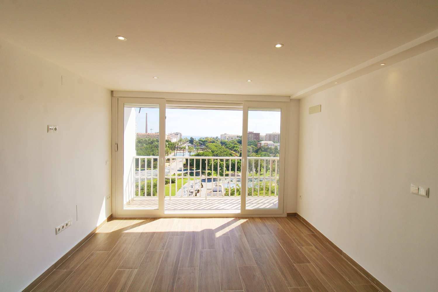 3 sypialnia Mieszkanie do wynajęcia w Miasto Malaga - 1 490 € (Ref: 10154565)