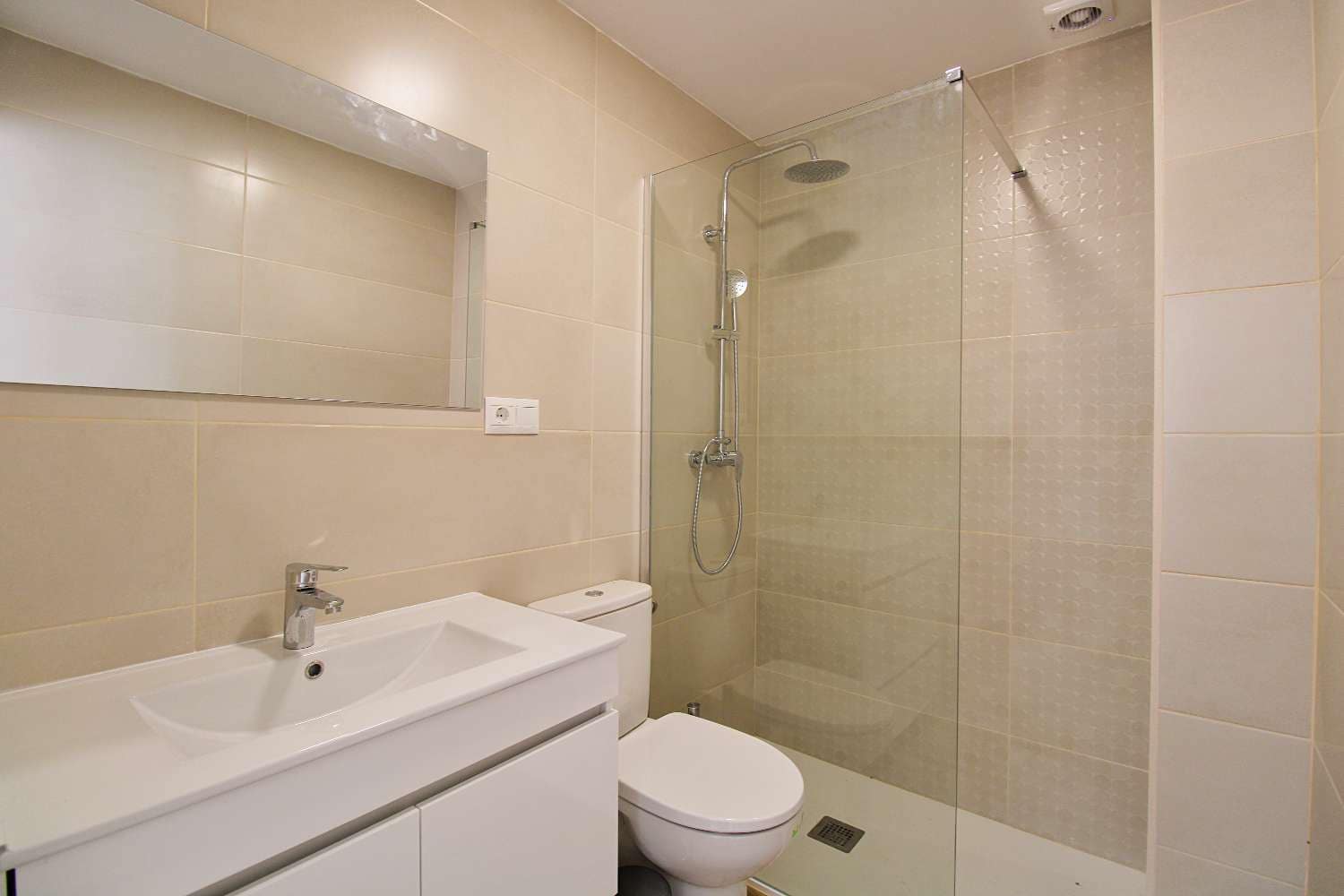 3 sypialnia Mieszkanie do wynajęcia w Miasto Malaga - 1 490 € (Ref: 10154565)