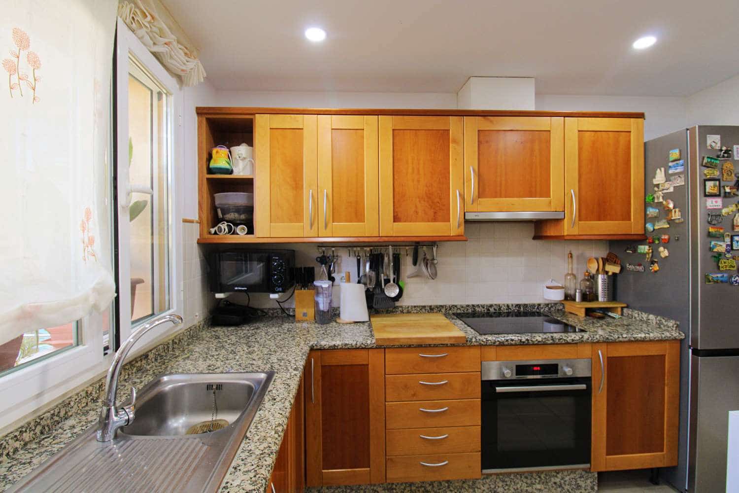 Apartamento de 2 habitaciones en Alhaurín de la Torre en venta con piscina garaje - 365.000 € (Ref: 10184149)