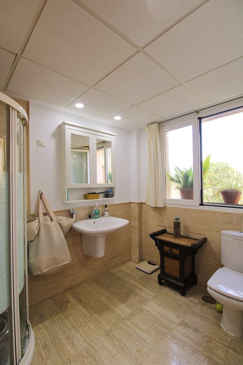 Apartamento de 2 habitaciones en Alhaurín de la Torre en venta con piscina garaje - 365.000 € (Ref: 10184149)