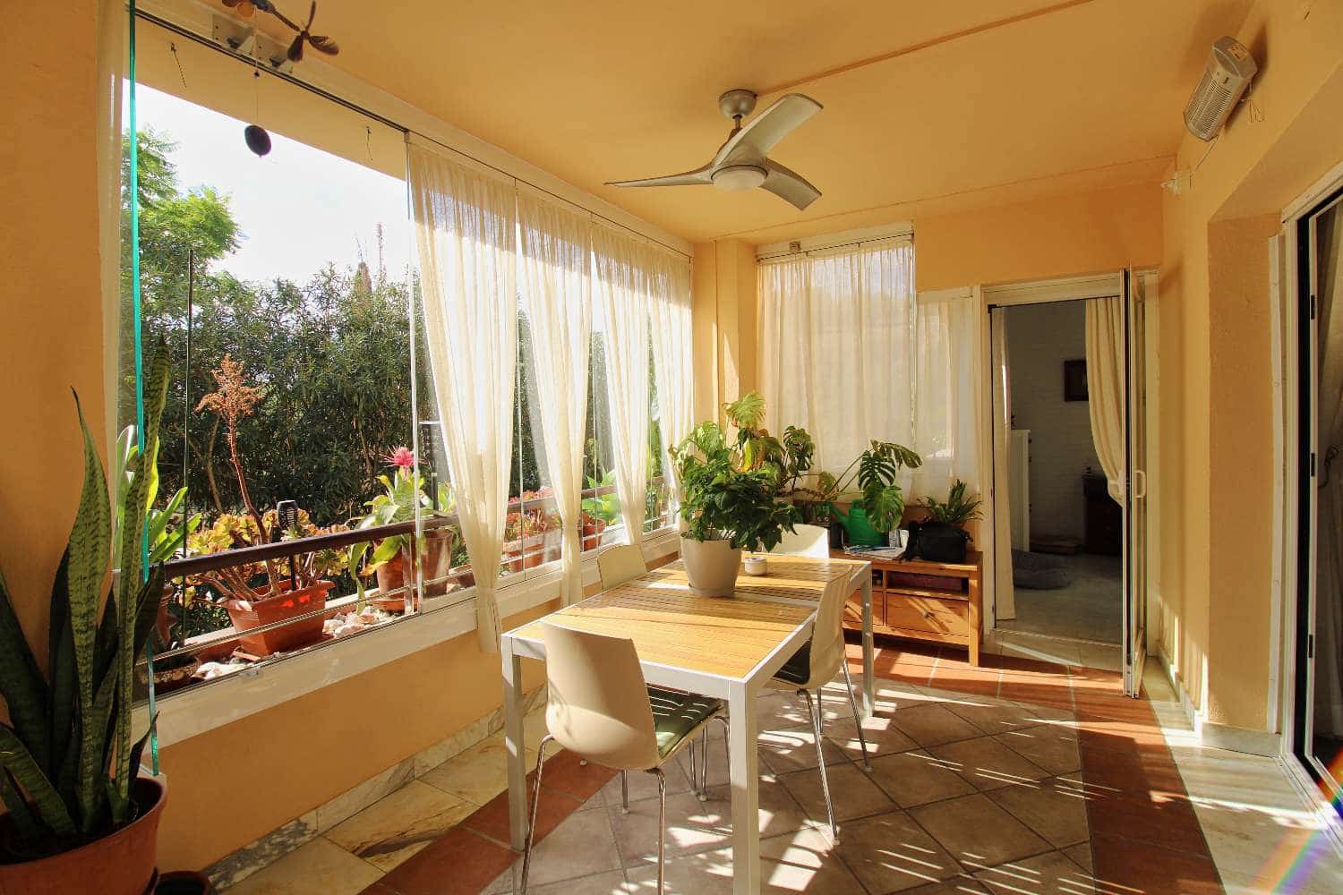 Apartamento de 2 habitaciones en Alhaurín de la Torre en venta con piscina garaje - 365.000 € (Ref: 10184149)