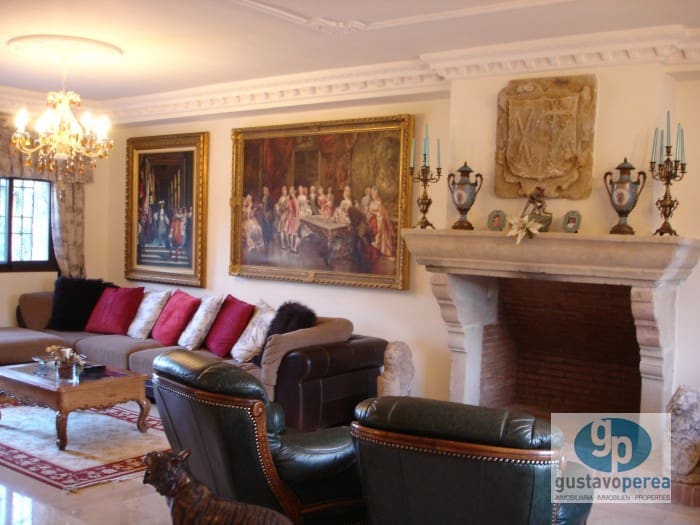 7 soveværelse Finca/Landehus til salg i Alhaurin de la Torre med swimmingpool - € 1.900.000 (Ref: 3100017)