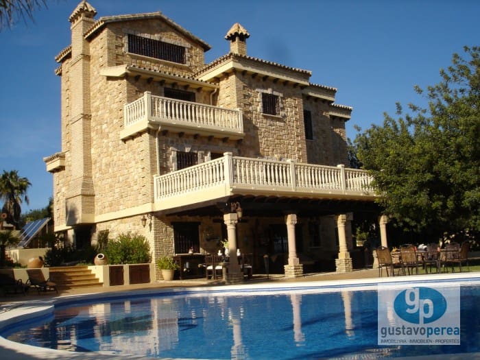 7 soveværelse Finca/Landehus til salg i Alhaurin de la Torre med swimmingpool - € 1.900.000 (Ref: 3100017)