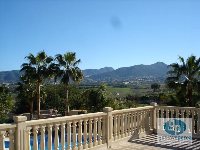 7 soveværelse Finca/Landehus til salg i Alhaurin de la Torre med swimmingpool - € 1.900.000 (Ref: 3100017)