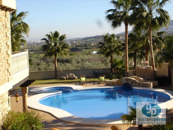 7 soveværelse Finca/Landehus til salg i Alhaurin de la Torre med swimmingpool - € 1.900.000 (Ref: 3100017)