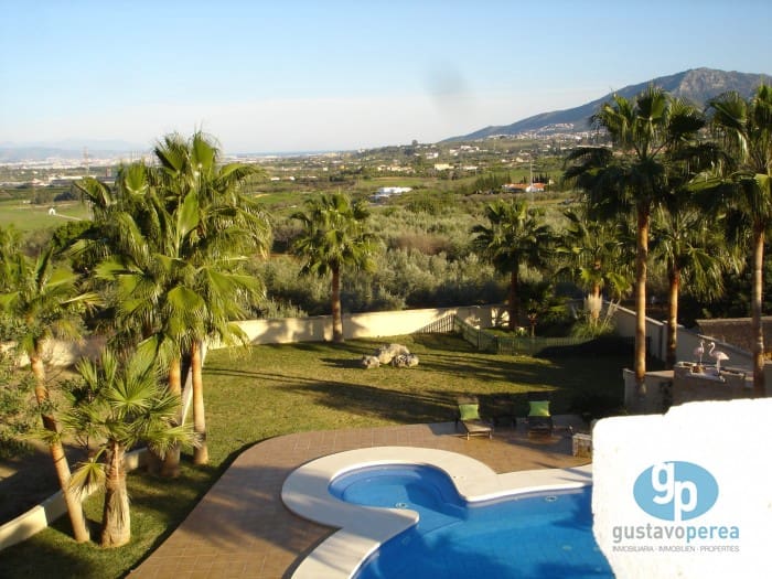 7 soveværelse Finca/Landehus til salg i Alhaurin de la Torre med swimmingpool - € 1.900.000 (Ref: 3100017)