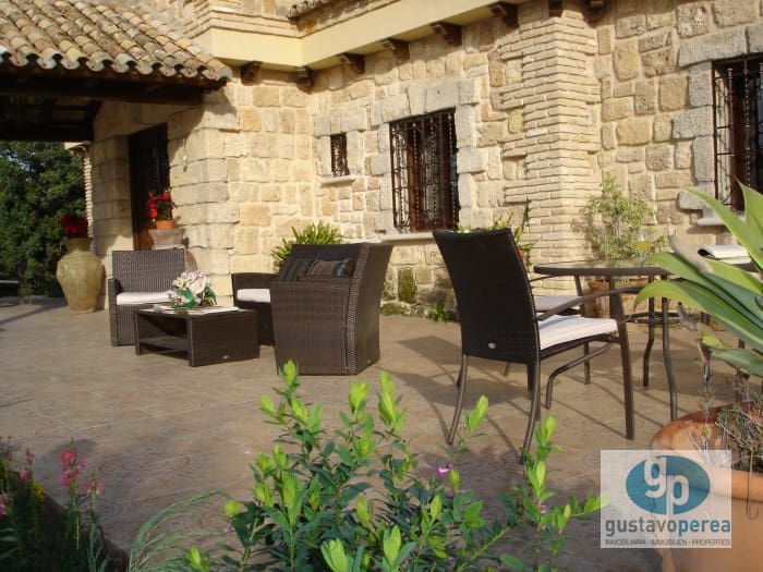 7 soveværelse Finca/Landehus til salg i Alhaurin de la Torre med swimmingpool - € 1.900.000 (Ref: 3100017)