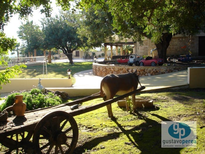 7 soveværelse Finca/Landehus til salg i Alhaurin de la Torre med swimmingpool - € 1.900.000 (Ref: 3100017)