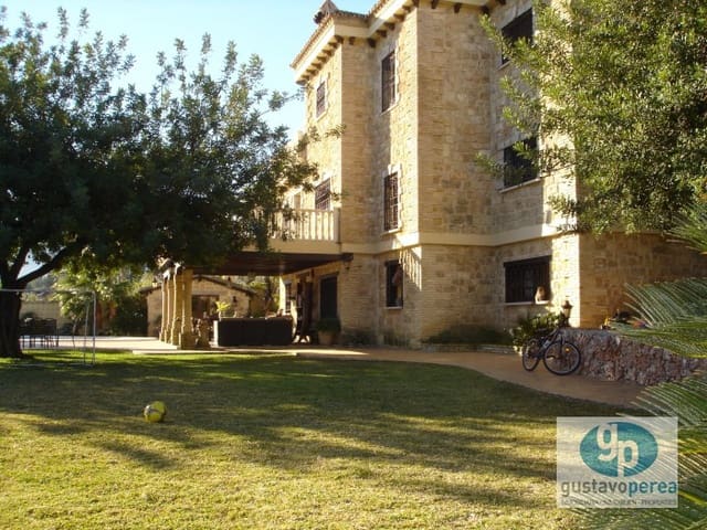 7 soveværelse Finca/Landehus til salg i Alhaurín de la Torre med swimmingpool - € 1.900.000 (Ref: 3100017)