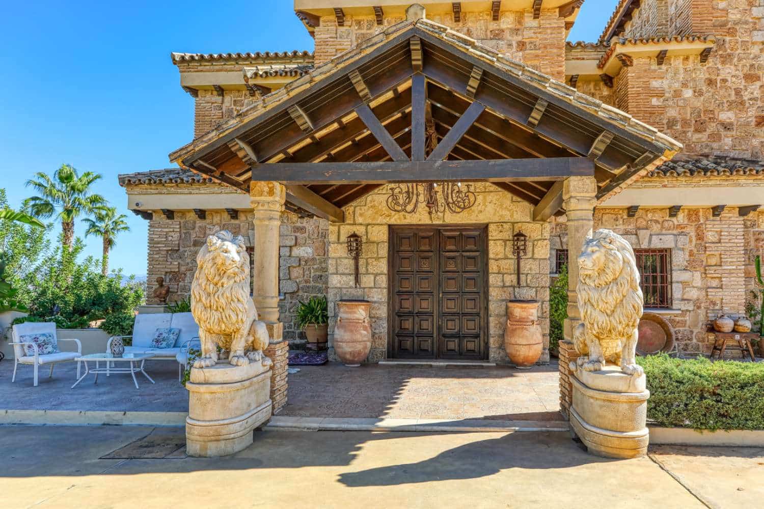 Finca/Casa Rural de 8 habitaciones en Alhaurín de la Torre en venta con piscina - 1.900.000 € (Ref: 3100017)