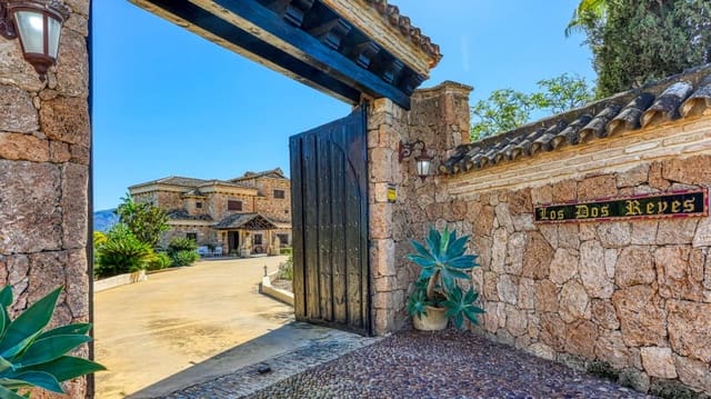 8 camera da letto Finca/Casa di Campagna in vendita in Alhaurín de la Torre con piscina - 1.900.000 € (Rif: 3100017)