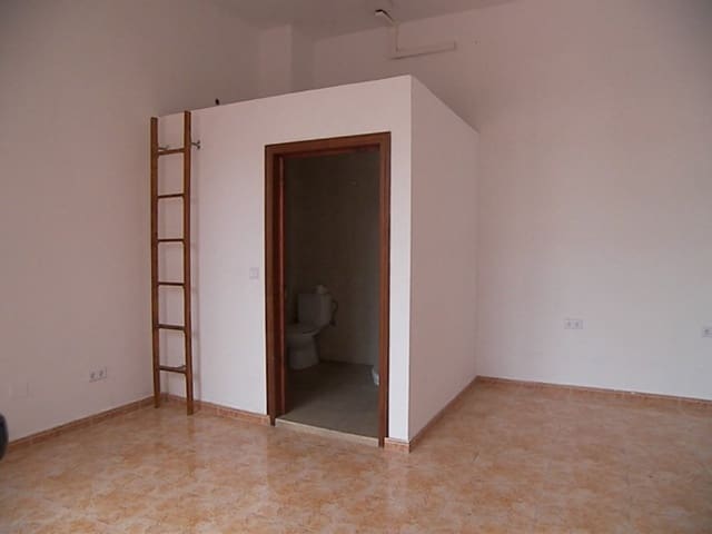 Erhverv til leje i Alhaurín de la Torre - € 820 (Ref: 3100059)