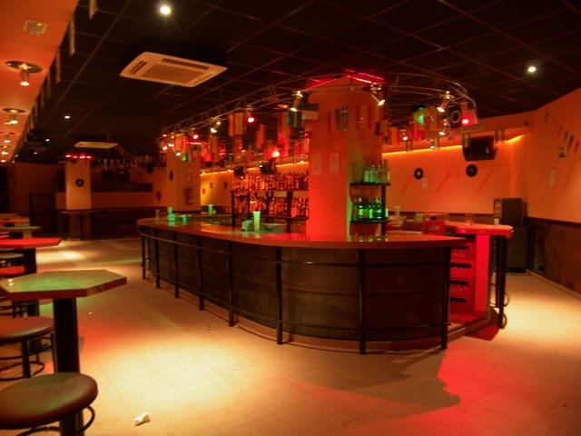 Commercieel te koop in Periana - € 1.200.000 (Ref: 3100137)